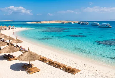 Paradise Island Luxury Day Cruise & Entertainment